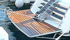 Stainless bathing platform fixed or hydraulic